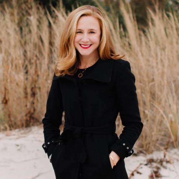 Meet your Posher, Laura - Picture 1 of 1